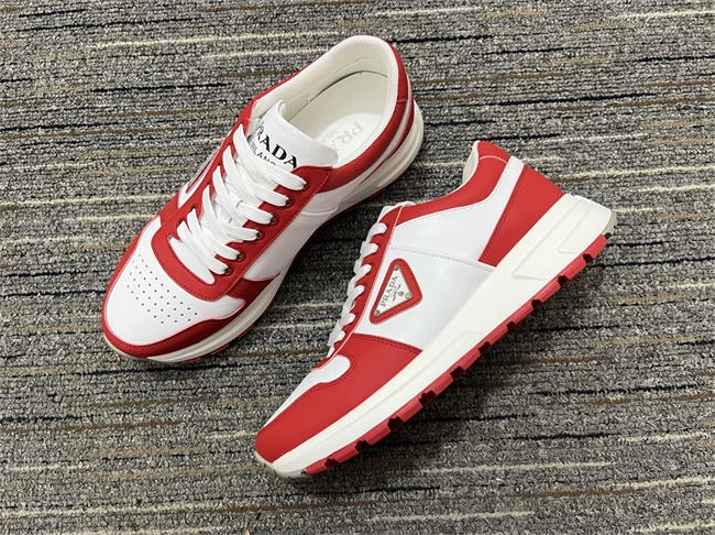 Classic Prada Sneaker 3377